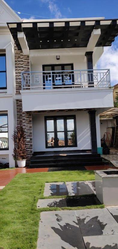 Sky Blue Resort Ooty Eksteriør billede